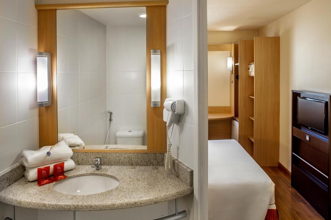 Hotel Ibis Belo Horizonte Liberdade Esterno foto