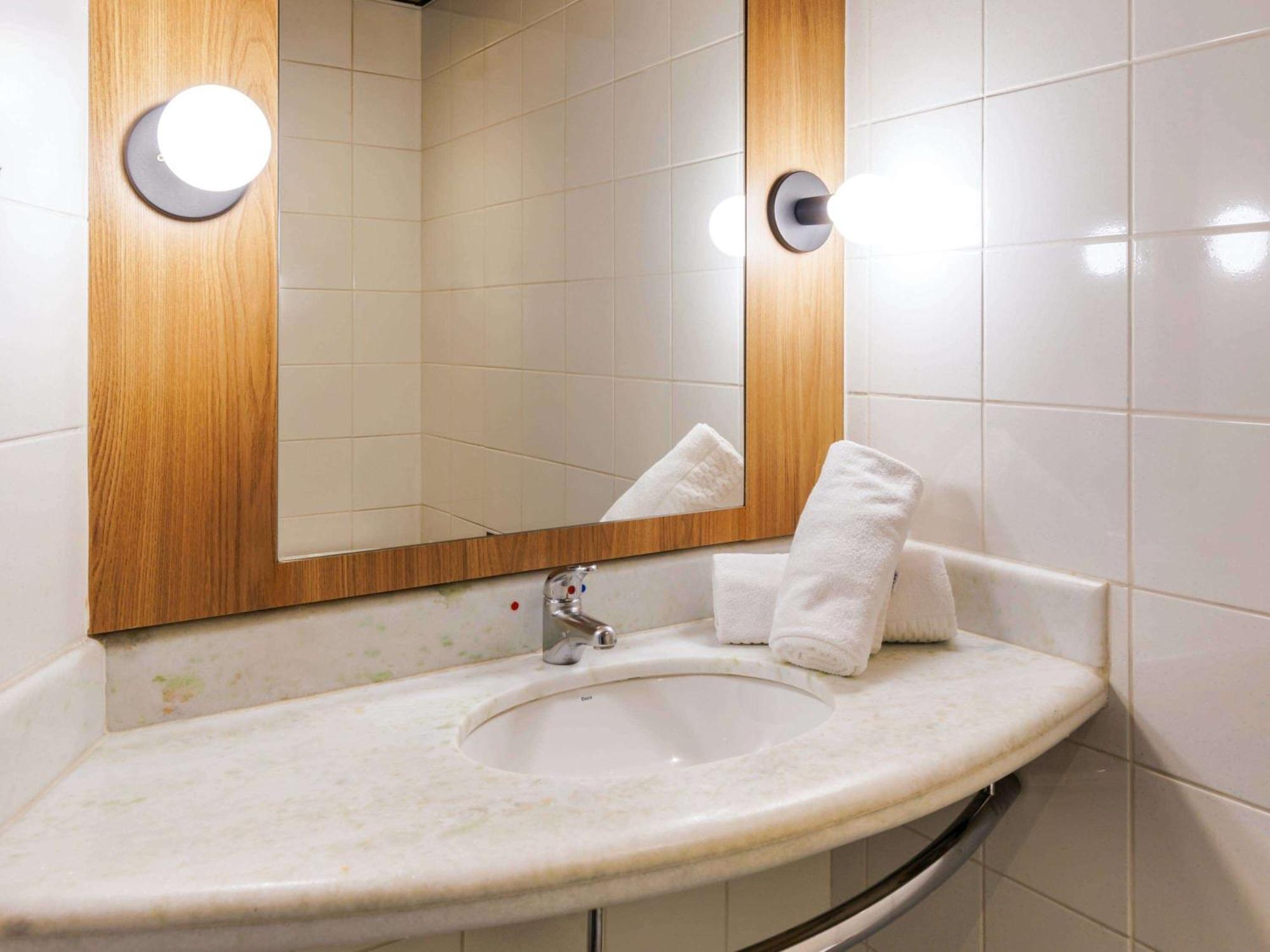 Hotel Ibis Belo Horizonte Liberdade Esterno foto