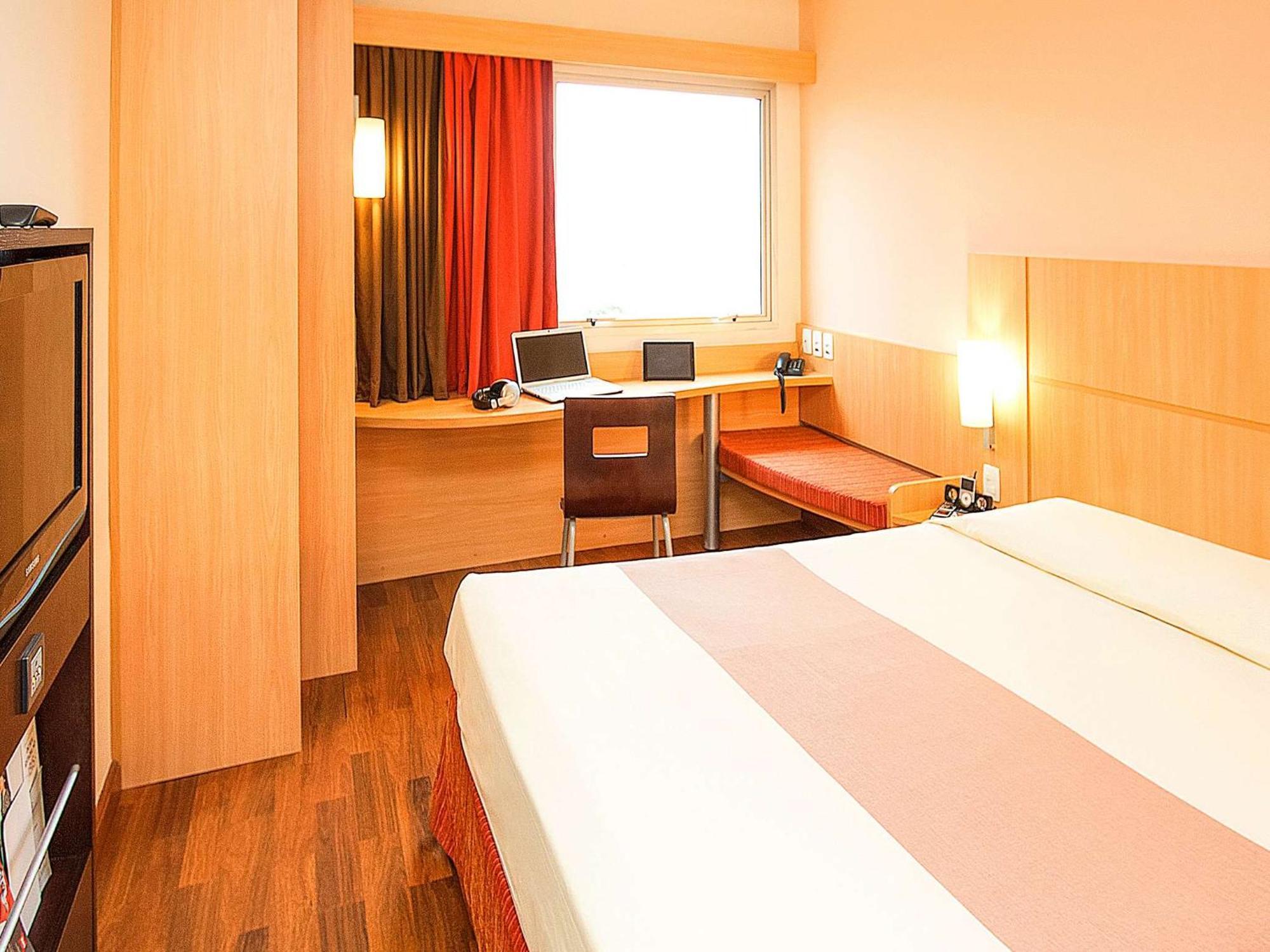 Hotel Ibis Belo Horizonte Liberdade Esterno foto