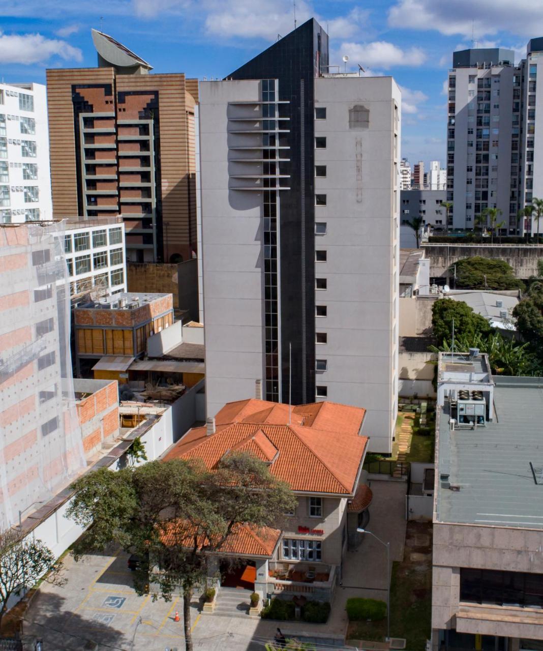 Hotel Ibis Belo Horizonte Liberdade Esterno foto