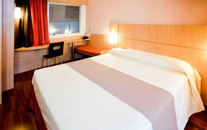 Hotel Ibis Belo Horizonte Liberdade Esterno foto